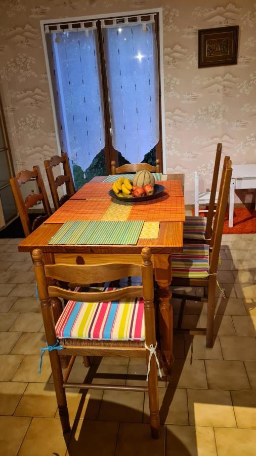 Maison Chaleureuse Avec Charme D'Ancien Jablines エクステリア 写真